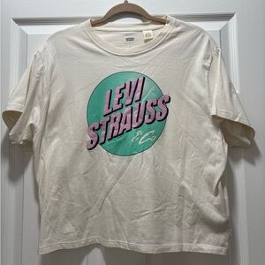 Levi's Cream Short Sleeve Graphic Tee